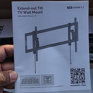 Extend-out Tilt TV Wall Mount